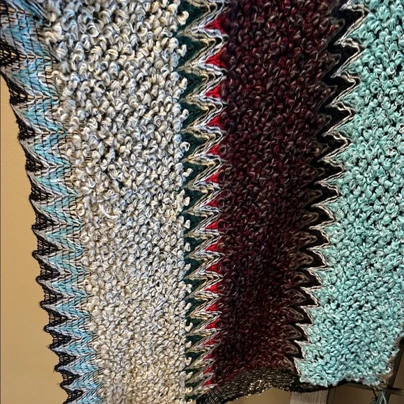 Knit Poncho - Picture 3 of 4